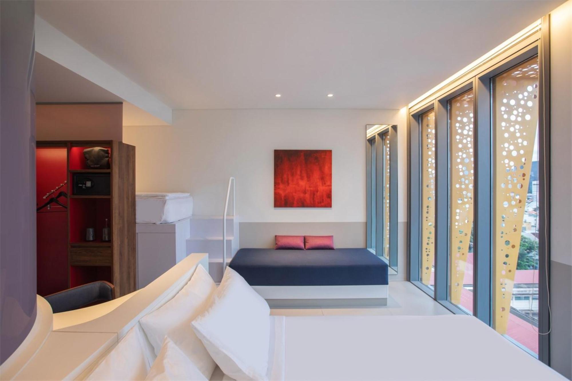 Wink Icon Hotel Danang Riverside - Luxury Suites - 24Hrs Stay & Rooftop Pool Bar Buitenkant foto
